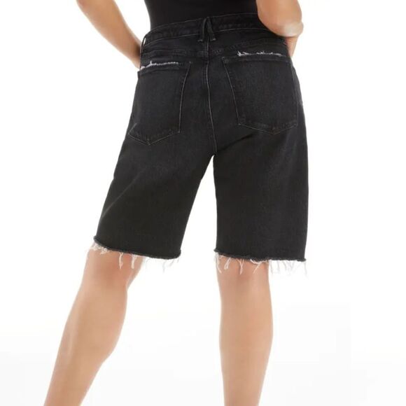 GOOD AMERICAN Good '90s Bermuda Shorts - Picture 10 of 10